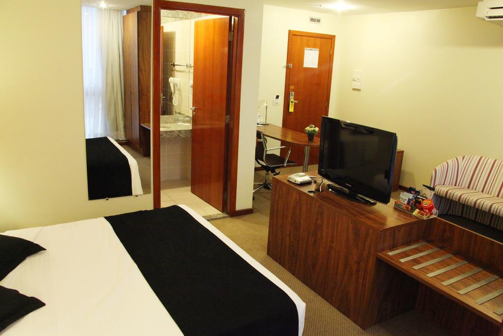 Comfort Hotel Тагуатинга Екстериор снимка
