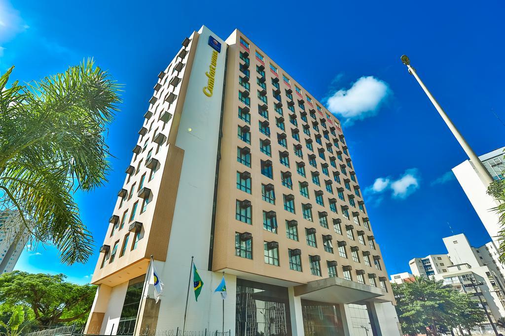 Comfort Hotel Тагуатинга Екстериор снимка