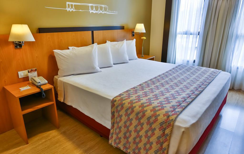 Comfort Hotel Тагуатинга Екстериор снимка