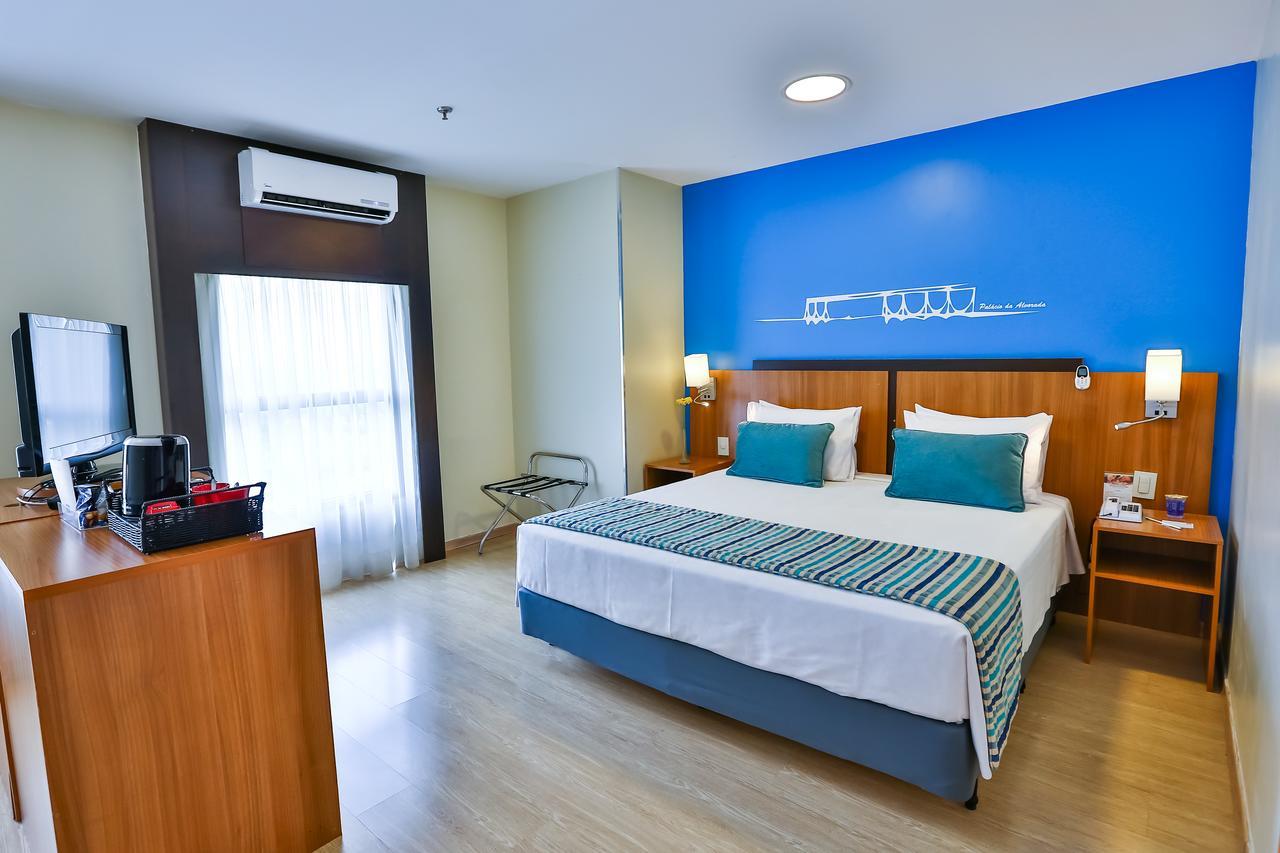 Comfort Hotel Тагуатинга Екстериор снимка