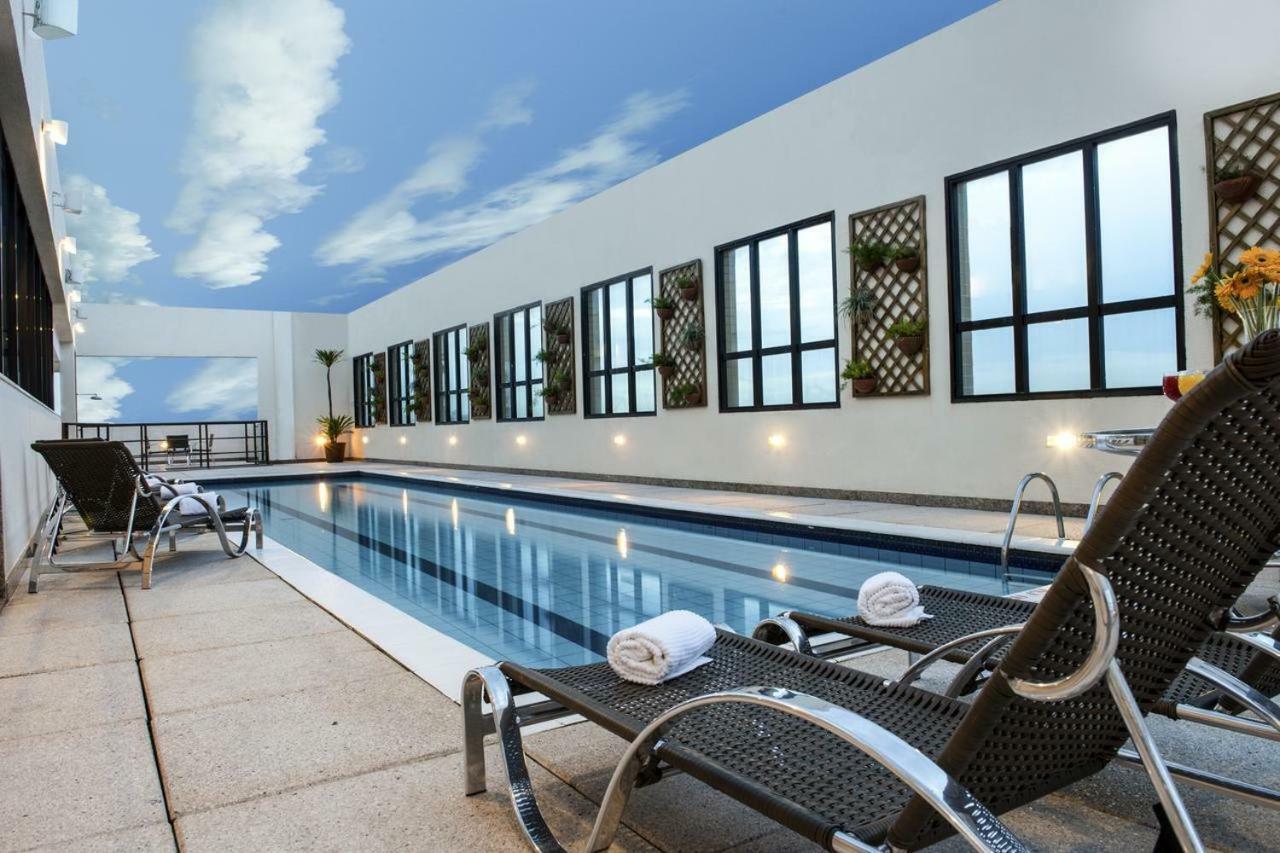 Comfort Hotel Тагуатинга Екстериор снимка